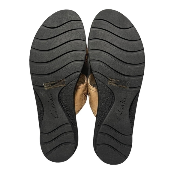 Clarks Bendables Women’s Tan Leather Slip-On Sandals Size 9 Comfort Wedges - Picture 6 of 6